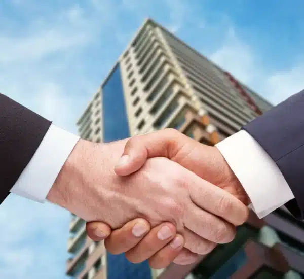 Cómo funciona un club de inversores inmobiliarios: roles, procesos y seguridad jurídica
